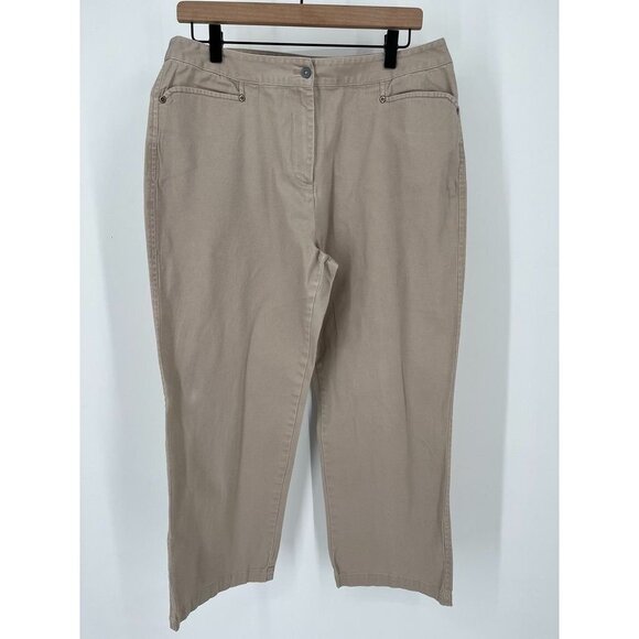 Additions by Chicos Ladies Khaki Twill Pants Size 12 Short Pants - Picture 1 of 15